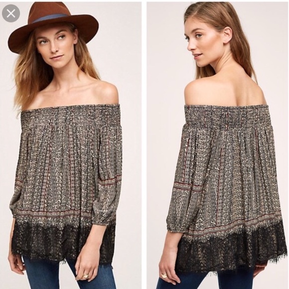 Anthropologie Tops - Anthropologie Vanessa Virginia off Shoulder Blouse